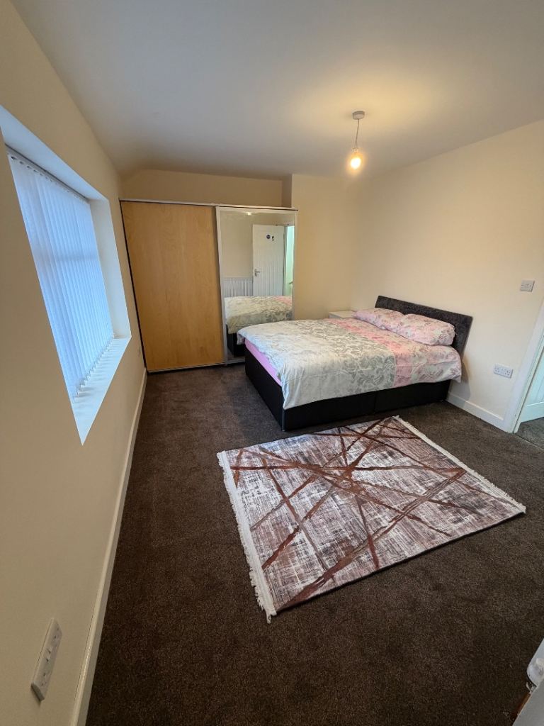 NEWLY REFURBISHED SUPPORTED ACCOMMODATION ROOMS FOR BENEFIT CLAIMANTS UC PIP ESA