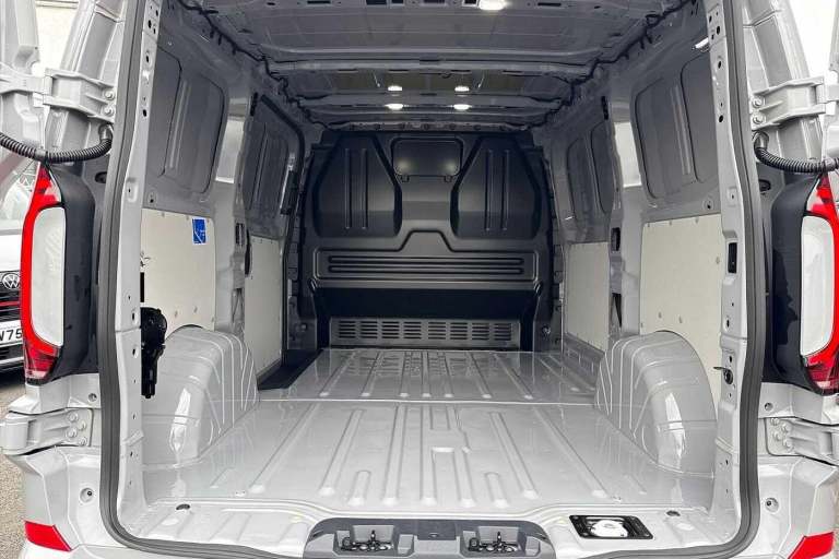 2025 Volkswagen Transporter 2.0 TDI 110 Commerce Pro Van-2 Seats Van DIESEL Manual