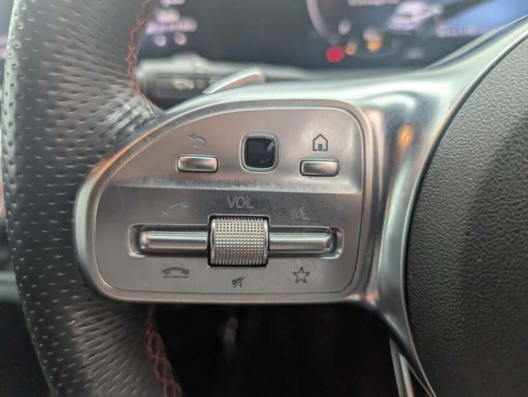 2019 Mercedes-Benz A-Class 1.5 A180d AMG Line (Premium) Hatchback 5dr Diesel 7G-DCT Euro 6 (s/s) ...