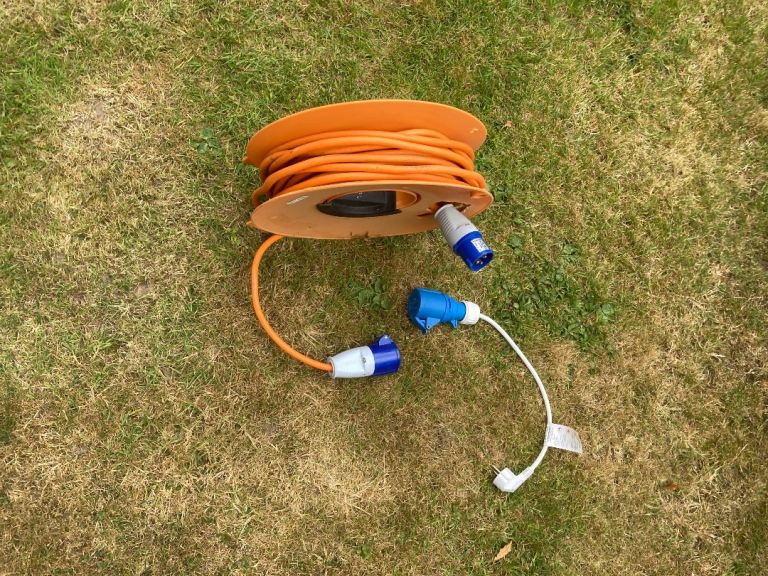 Caravan Electric mains lead
