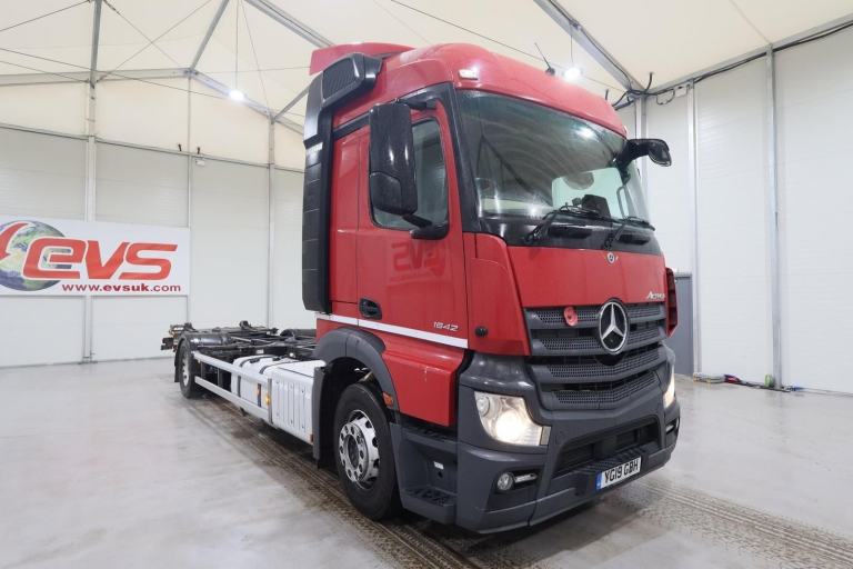 2019 (19 PLATE) Mercedes Benz Actros 1842 4x2 Euro 6 Chassis Cab