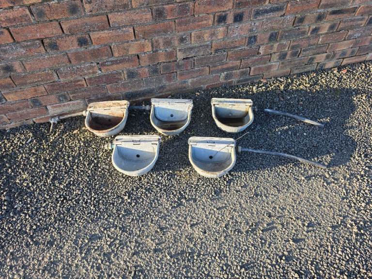 Five x galvanised water trough drinkers farm livestock tractor 