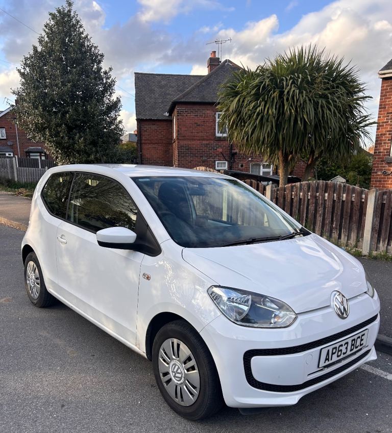 Volkswagen, UP, Hatchback, 2014, Manual, 999 (cc), 3 doors