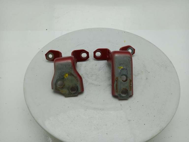 Suzuki Swift Door Hinge 2017-2024