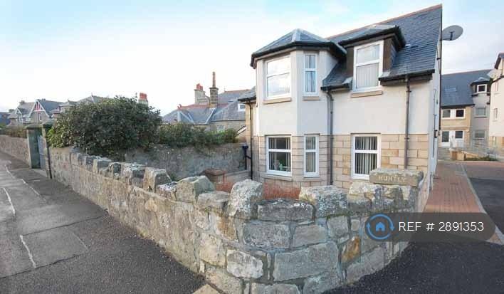 1 bedroom flat in Stotfield Court, Lossiemouth, IV31 (1 bed) (#2891353)