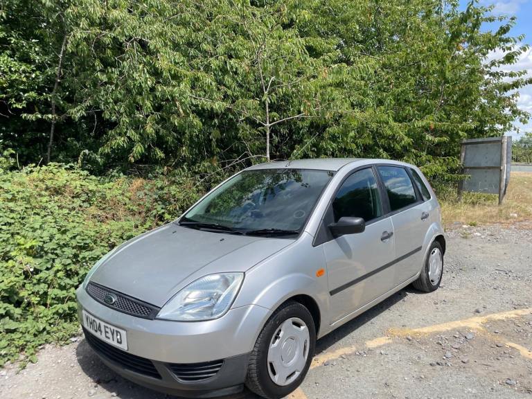 FORD FIESTA 1.2 FINESSE 04 REG 5 DOOR GENUINE 88235 SERVICE HISTORY MOT JANUARY 2027 LOW INSURANCE 