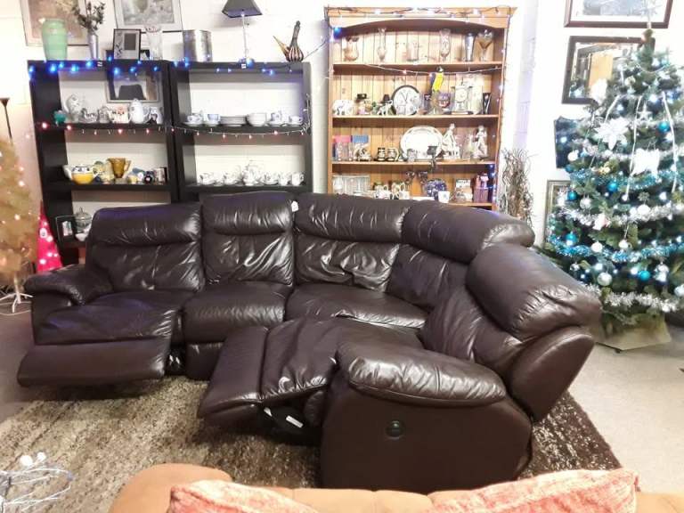 Grey & black swivel office chair Copley Mill Low Cost Moves 2nd Hand Furniture STALYBRIDGE SK15 3DN