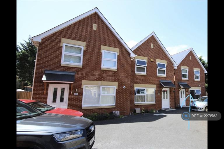 3 bedroom house in Walpole Road, Bournemouth, BH1 (3 bed) (#2271582)