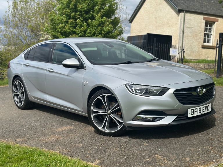 Vauxhall, INSIGNIA, Hatchback, 2018, Manual, 1598 (cc), 5 doors