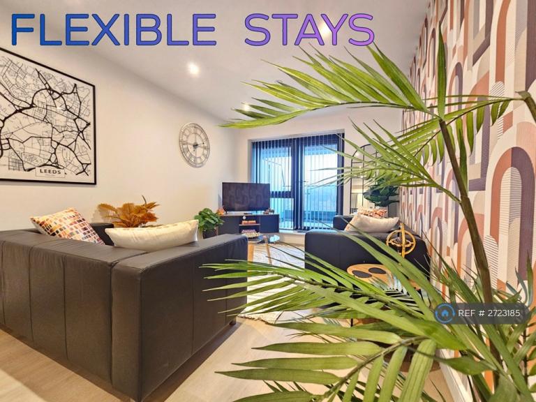 2 bedroom flat in Leeds City Centre, Leeds, LS9 (2 bed) (#2723185)
