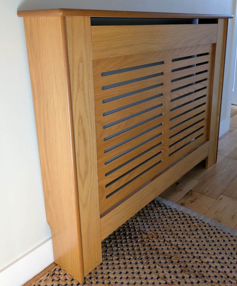 Radiator cover / oak colour