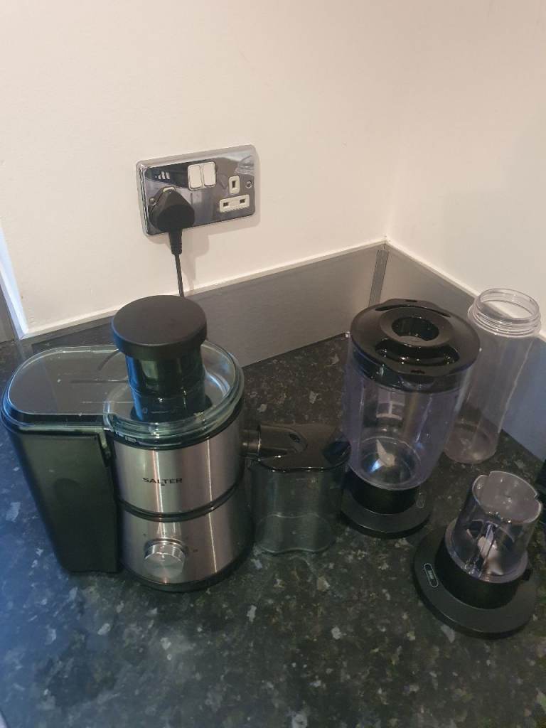 4 in 1 juicer/blender/coffee grinder