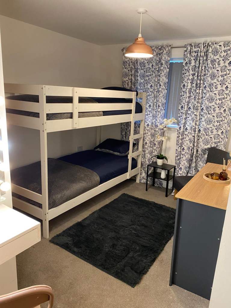 Room to rent for the Festival