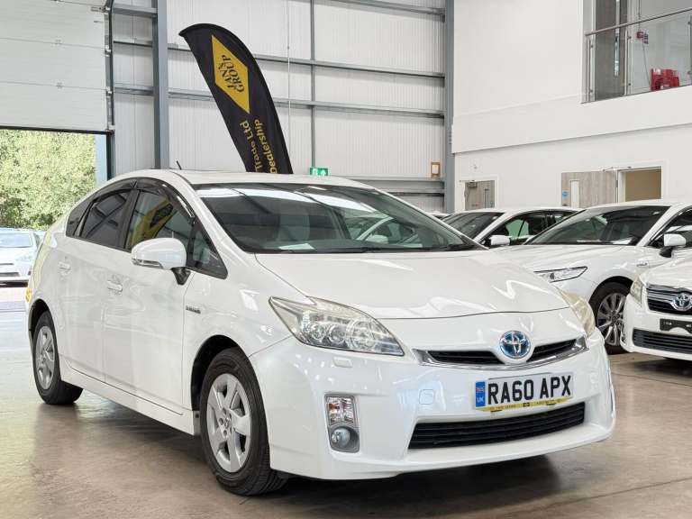 2011 Toyota Prius Toyota Prius Hybrid Petrol White 2011 5 Seater  1.8L Hybrid