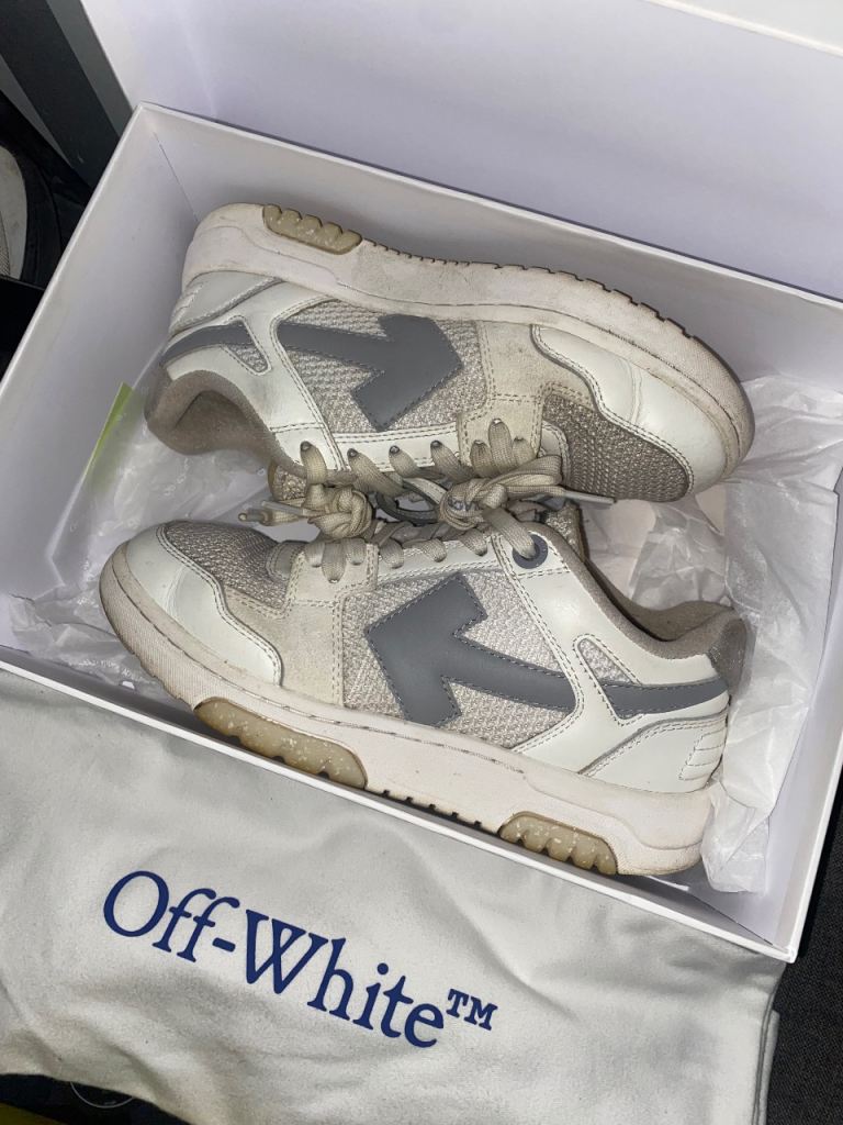 Off-White White and Grey Trainers – Fair Condition