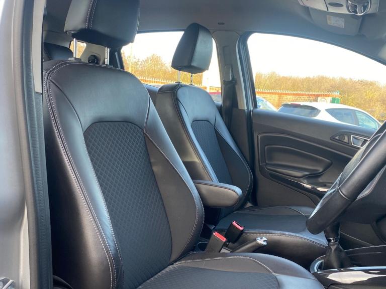 FORD ECOSPORT 1.0T EcoBoost Titanium SUV 5dr, New Wetbelt, Very Low Miles