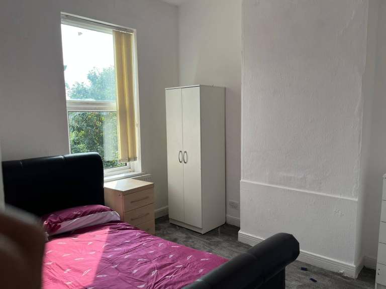 Rooms Availabe to Rent on Junction Road, Handsworth. 24hr Move In. Supported Accommodation