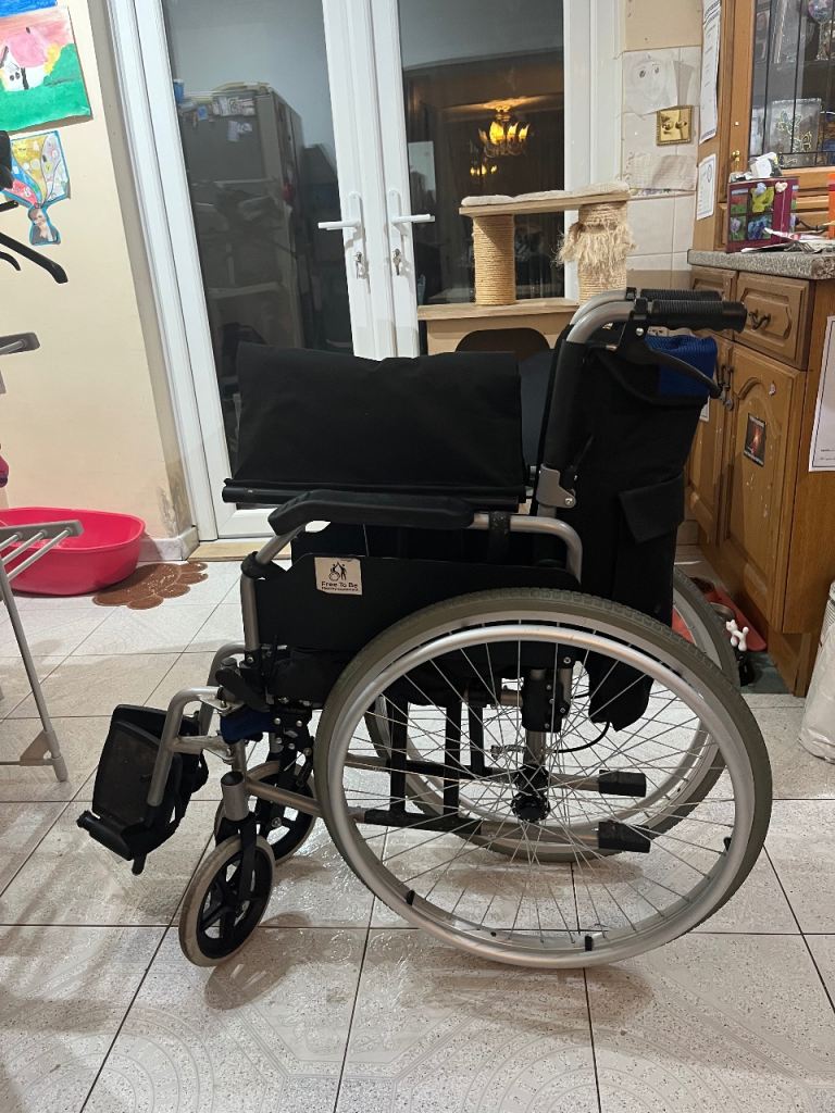 Wheel chair