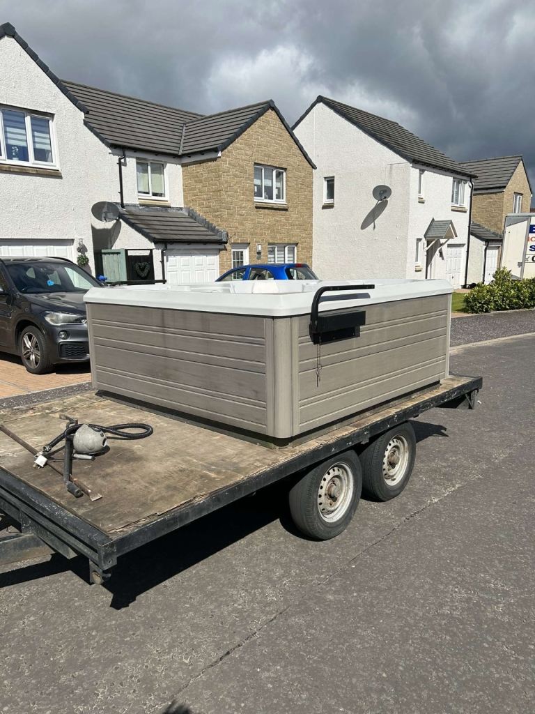 Hot Tub Relocation Service 