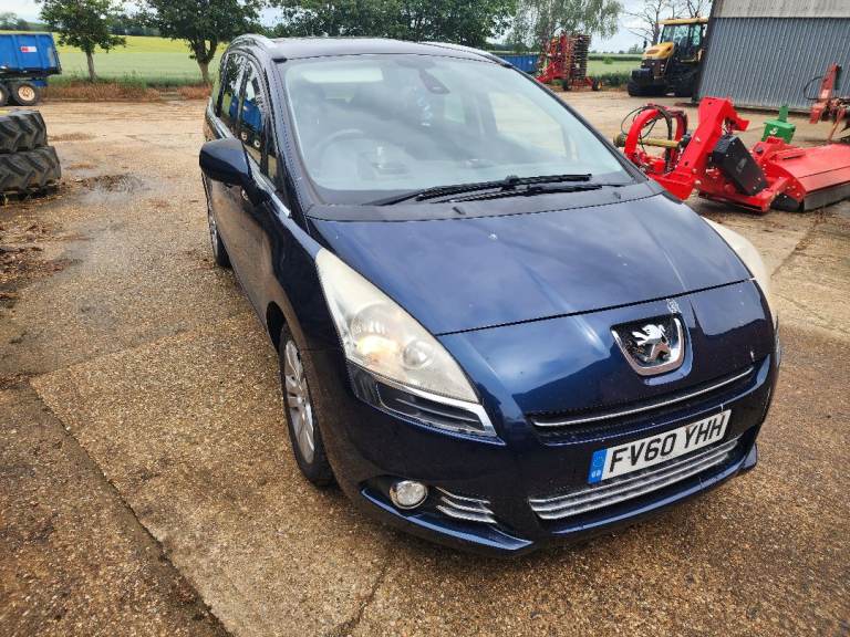 Peugeot 5008 7seat 1.6 hdi diesel speed 60 plate will exchange for 4x4/suv
