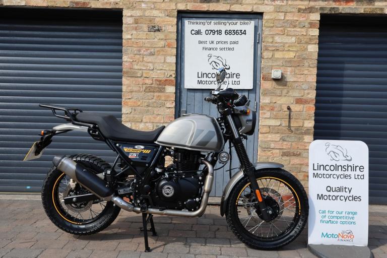 24 Royal Enfield SCRAM 411 E5
