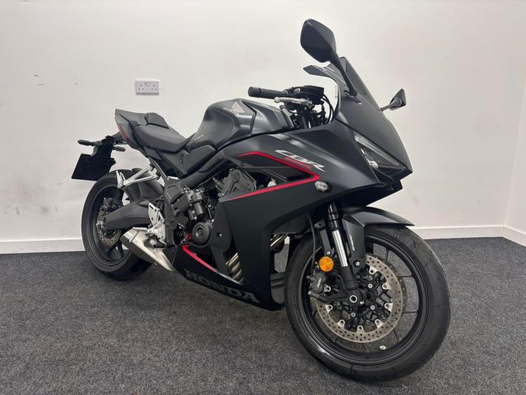 HONDA CBR650R ** LONG MOT - E'CLUTCH - SEAT COWL **