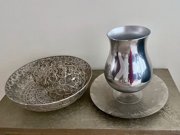 Decorative vases and balls £20