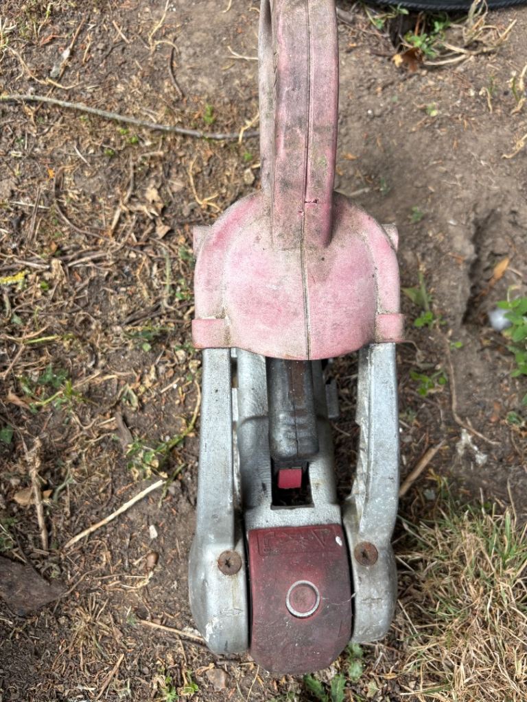Trailer hitch 