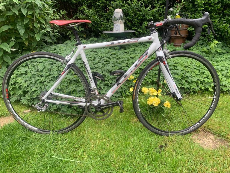 LOOK 565 FULL CARBON 20 SPEED 8.4kg ROAD BIKE,50cm/SMALL CARBON FRAME,CAMPAGNOLO