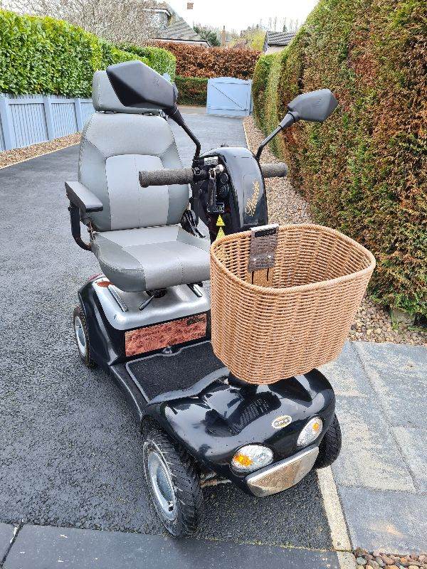 Shoprider mobility scooter good. Ondotooncan deliver 
