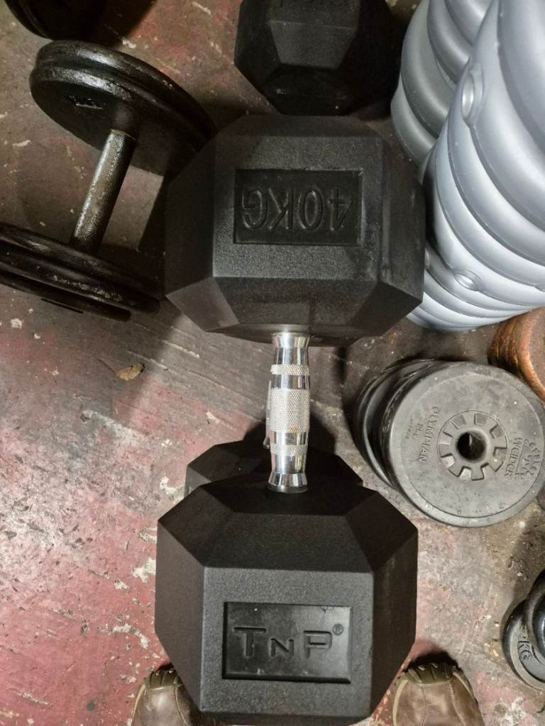 Pair of Hex 40kg dumbbells like new