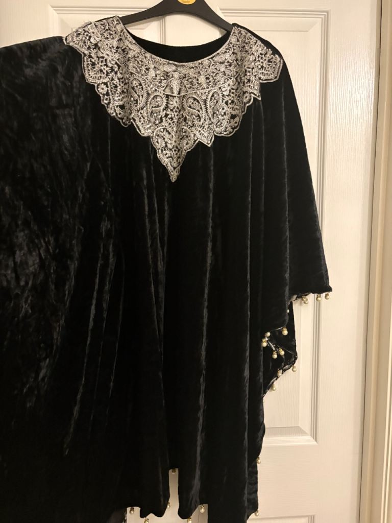 Velvet kaftan style kameez 