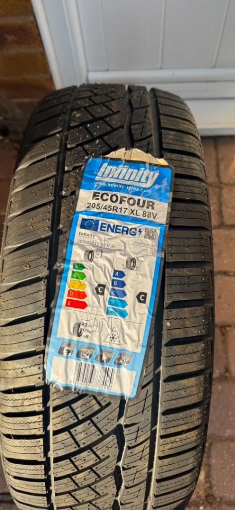 Tyre 205/45R17 XL 88V