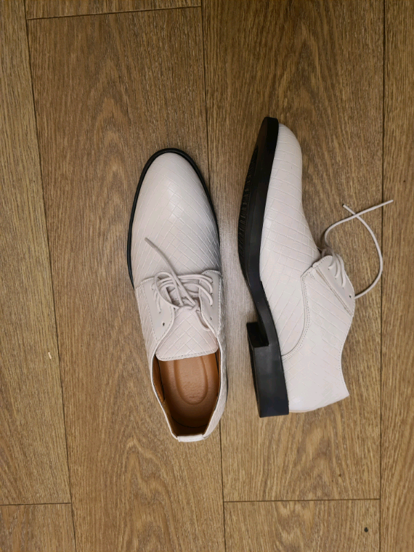 Mens White shoes 