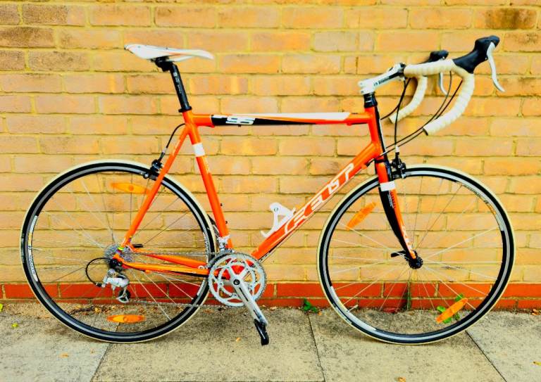 FELT F95 SHIMANO SORA GROUPSET ALLOY CARBON FIBRE ROAD BIKE 60CM24 XXL FRAME 