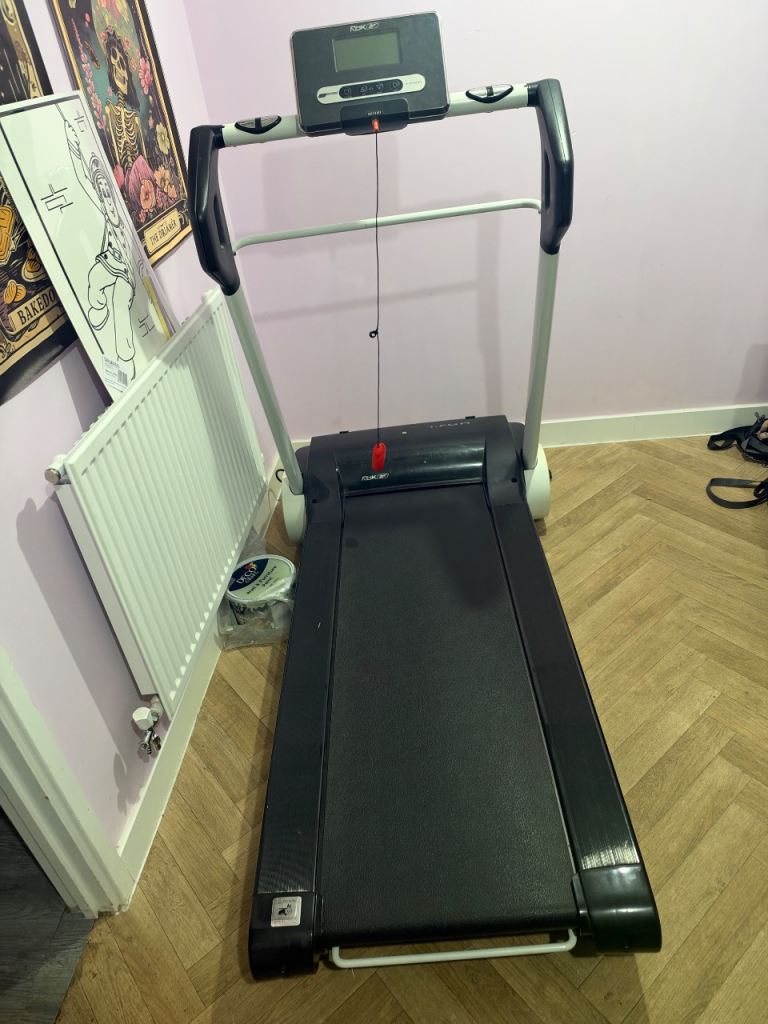 Reebok I run Treadmill