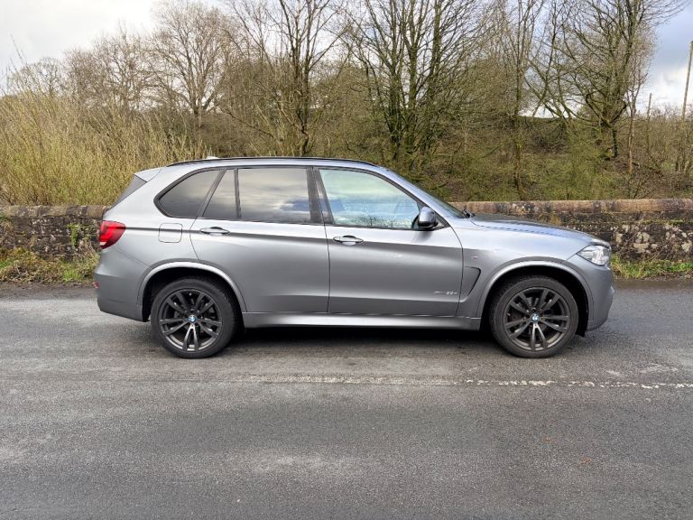 BMW X5 3.0 30D M SPORT 2015 GREY FULLY LOADED FSH / PAN ROOF - HUD - 7 SEATS - WINTER PACK