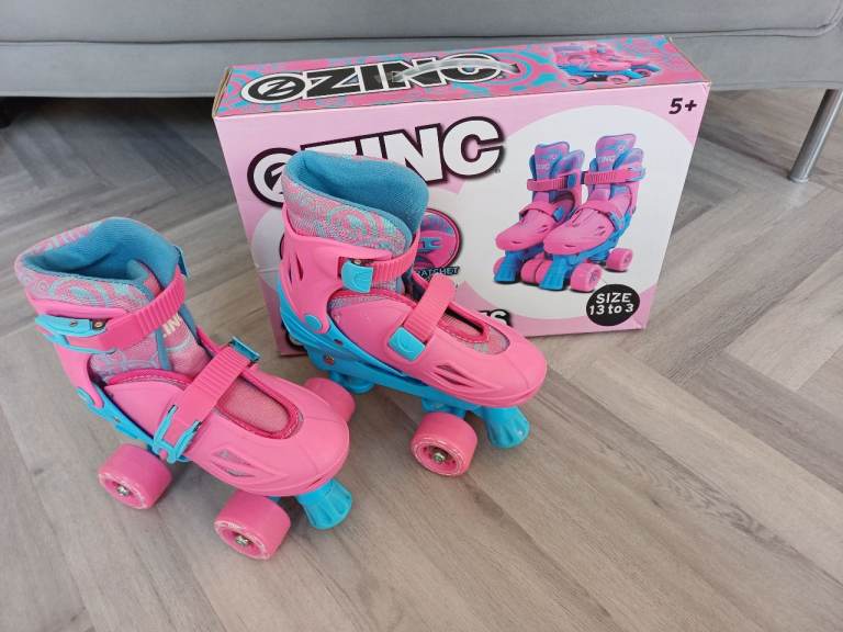 Girls roller skates quad adjustable size 12-3