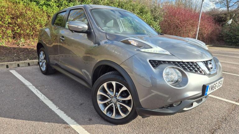 2017 Nissan Juke 1.6 Tekna XTRON Euro 6 5dr HATCHBACK Petrol Automatic