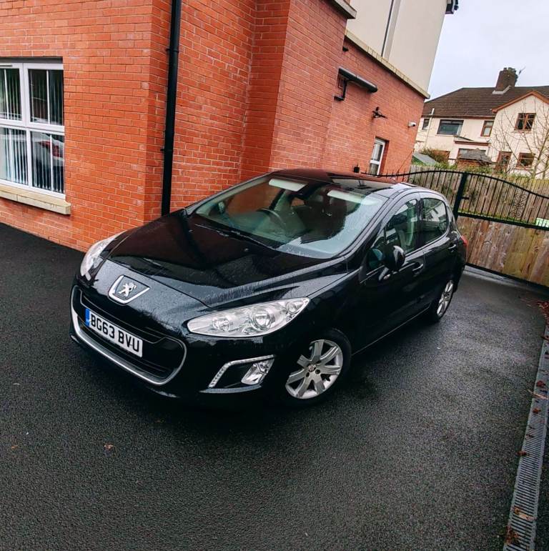 *Now Reduced** Peugeot, 308, Hatchback, 2013, Manual, 1560 (cc), 5 doors, £20 Road Tax, 1 year MOT