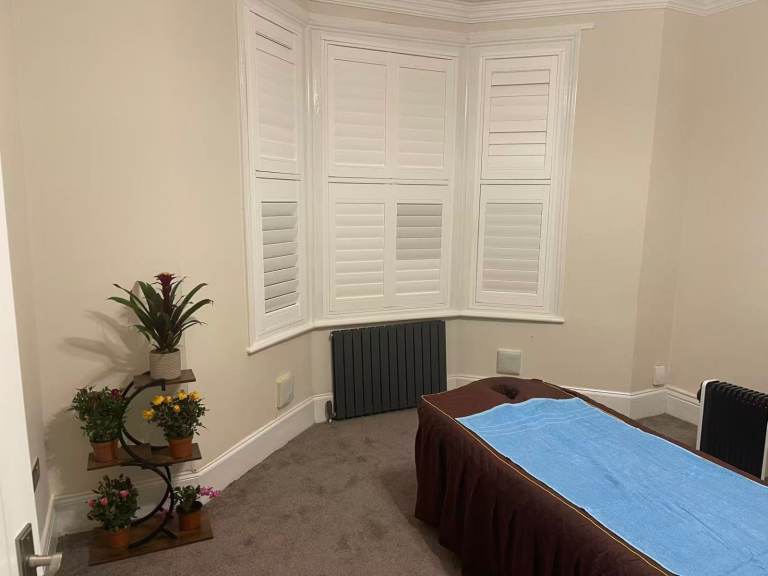 Comfortable Massage spa - Gateshead , NE8