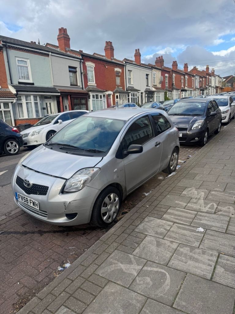 Toyota Yaris 1.0 Petrol 