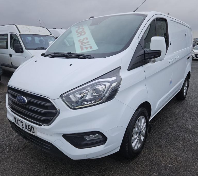 22022 FORD TRANSIT CUSTOM 2.0 EcoBlue 130ps Low Roof Limited Van