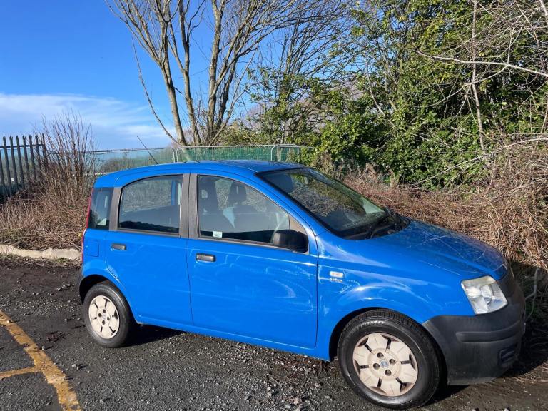 FIAT PANDA 1.1 ACTIVE 05 REG BLUE 5 DOOR MOT AUGUST 11TH 2026 TAX £195 GENUINE 53935 LOW INSURANCE 