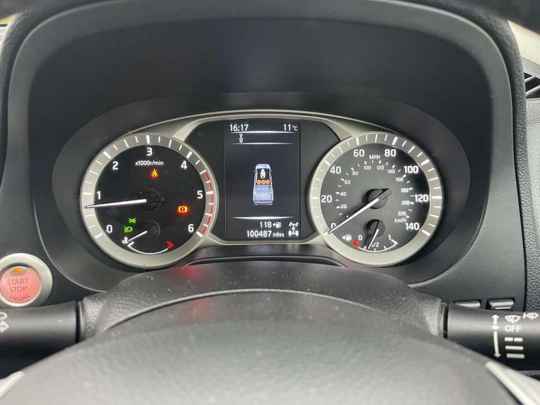 NISSAN NAVARA 2.3 dCi Off-Roader AT32 2019