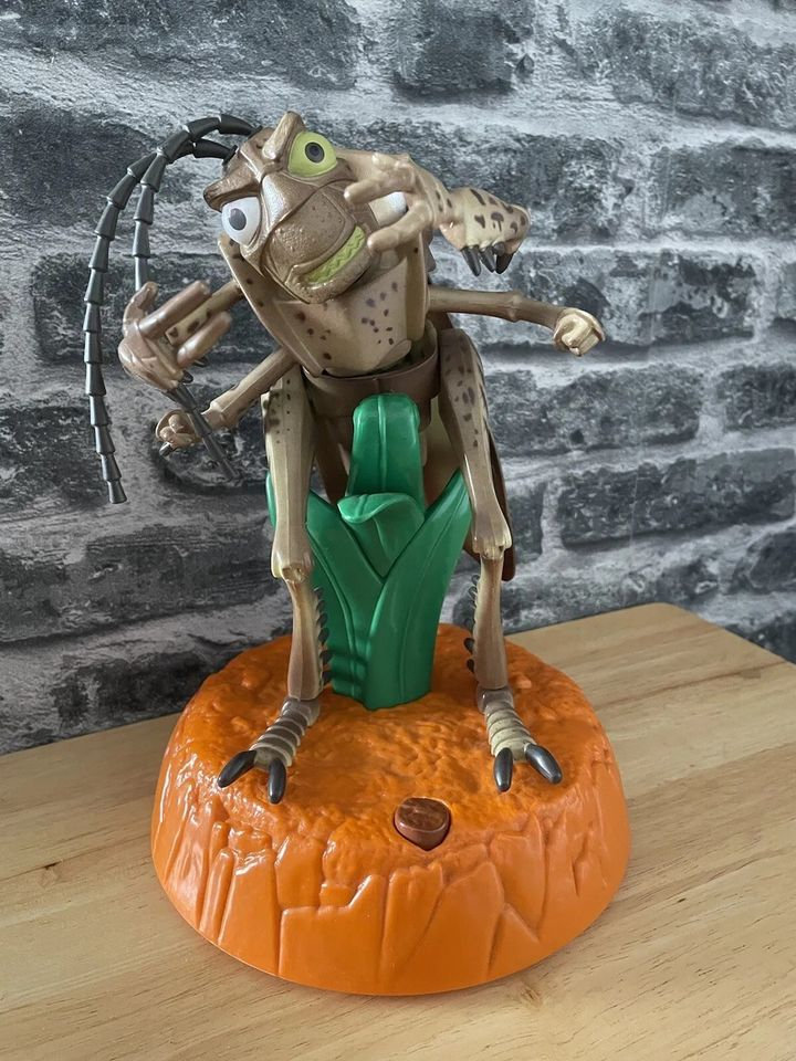  Vintage Disney Pixar Bugs Life HOPPER Talking interactive Dancing Thinkway Toys