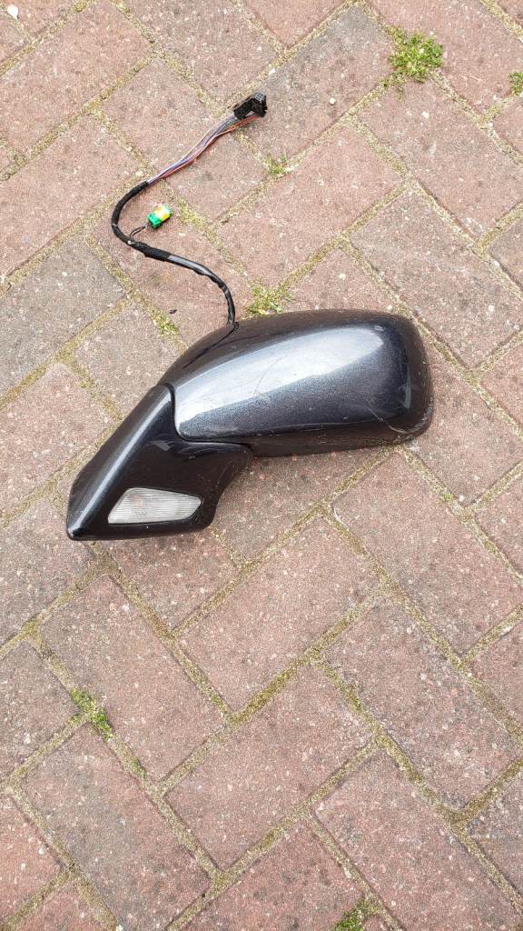 Citreon c8 wing mirror l/h