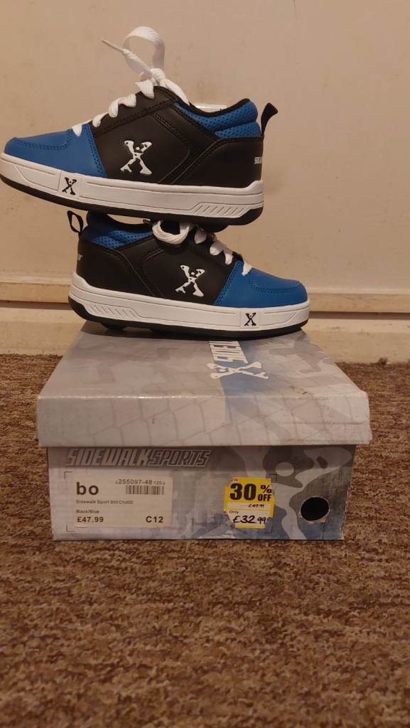 Sidewalk sports kids skate shoes size C12