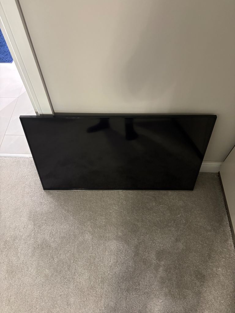 Samsung 42” Smart TV Perfect Condition