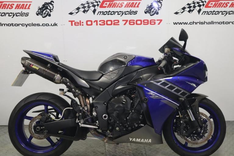 2013 Yamaha YZF-R1, great spec. 